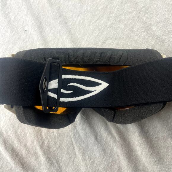 Smith Optics Preowned Snow Ski Goggles White Orange EUC - Picture 3 of 3
